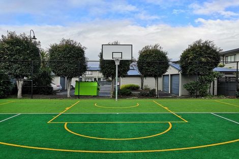 Photo of property in 71/2 Armoy Drive, East Tamaki, Auckland, 2016