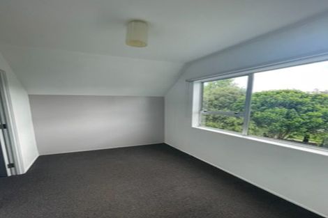 Photo of property in 27 Springtime Crescent, Stanmore Bay, Whangaparaoa, 0932