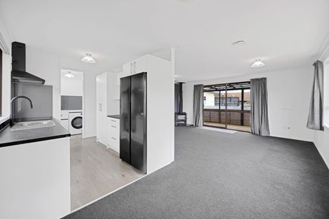 Photo of property in 34 Kowhai Street, Inglewood, 4330