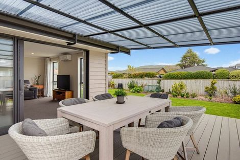 Photo of property in 35 Waipunahau Road, Waikanae, 5036