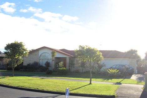 Photo of property in 12 Tington Avenue, Wattle Downs, Auckland, 2103