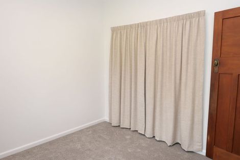 Photo of property in 3 Hemara Street, Waikanae Beach, Waikanae, 5036