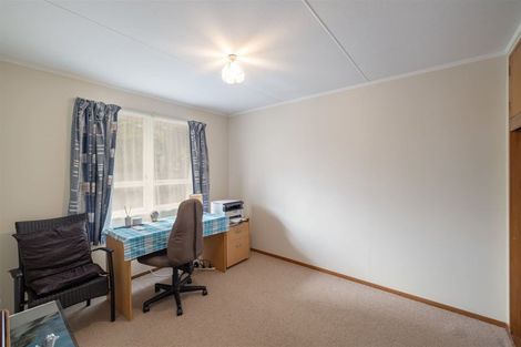 Photo of property in 12 Denniston Crescent, Redwood, Christchurch, 8051