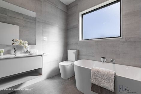 Photo of property in 3 Moemoea Avenue, Kumeu, 0810