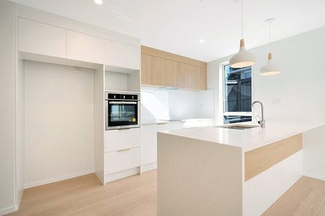 Photo of property in 24d Pipitea Place, Massey, Auckland, 0614