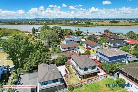 Photo of property in 28b Estuary Road, Weymouth, Auckland, 2103