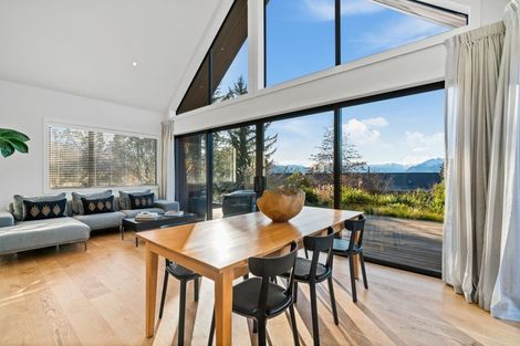 Photo of property in 3 Maude View Road, Hawea Flat, Wanaka, 9382