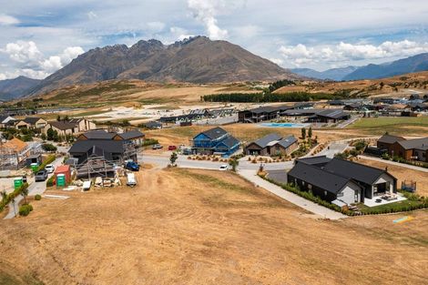 Photo of property in 42 Cunninghams Drive, Jacks Point, Queenstown, 9371