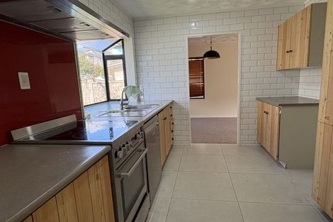 Photo of property in 12 Glendawn Place, Bayview, Auckland, 0629