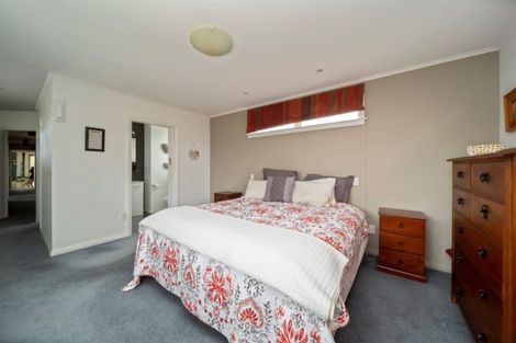 Photo of property in 182 Brooklands Road, Vogeltown, New Plymouth, 4310