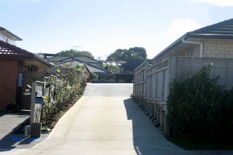 Photo of property in 61 Rathmar Drive, Manurewa, Auckland, 2105