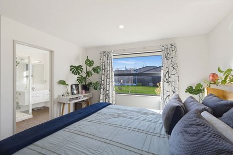 Photo of property in 35 Marriotts Road, North New Brighton, Christchurch, 8083
