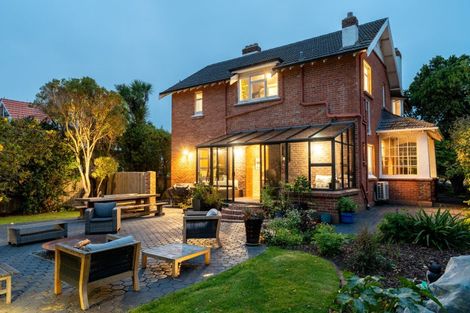 Photo of property in 11 Ings Avenue, Saint Clair, Dunedin, 9012