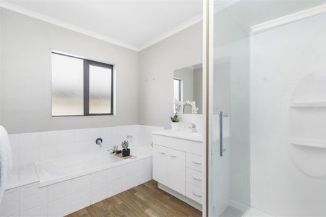 Photo of property in 15 Farleigh Close, Huntington, Hamilton, 3210