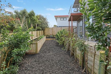 Photo of property in 383b Ngatai Road, Bellevue, Tauranga, 3110