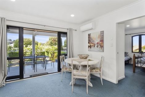 Photo of property in 8 Owen Place, Omokoroa, 3114