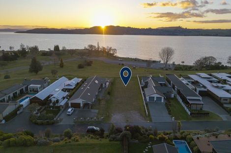 Photo of property in 30 Kuiwai Drive, Rainbow Point, Taupo, 3330