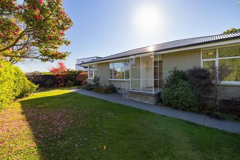 Photo of property in 1/6 Evesham Crescent, Spreydon, Christchurch, 8024