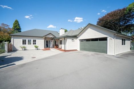 Photo of property in 26 Pahiatua Street, Hokowhitu, Palmerston North, 4410