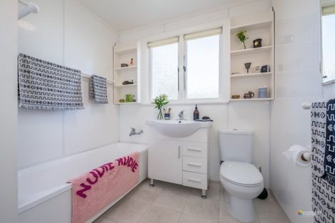 Photo of property in 22 Penrose Street, Woburn, Lower Hutt, 5010