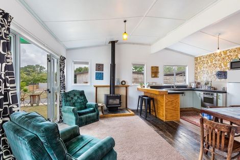 Photo of property in 12 Rangatira Drive, Mangakino, 3421