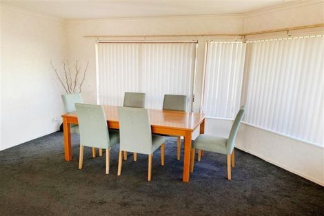 Photo of property in 227a Hill Road, The Gardens, Auckland, 2105