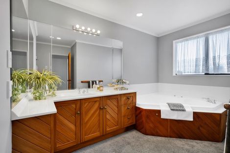 Photo of property in 12d Parris Street, Moturoa, New Plymouth, 4310