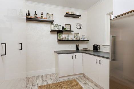 Photo of property in 30 Coronation Street, Waimate, 7924