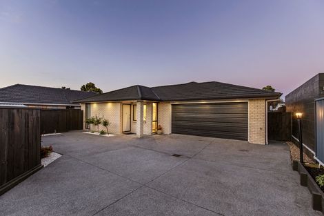 Photo of property in 1a Pelorus Place, Pakuranga, Auckland, 2010