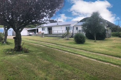 Photo of property in 1550 Coast Road, Pongaroa, 4991
