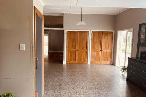 Photo of property in 285 Halcombe Road, Feilding, 4775