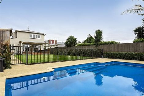 Photo of property in 29 Maranui Avenue, Point Chevalier, Auckland, 1022