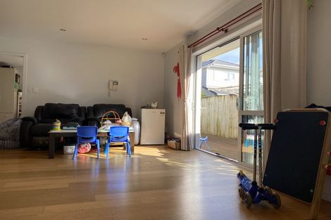 Photo of property in 1552c Dominion Extension, Mount Roskill, Auckland, 1041