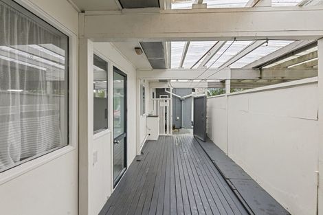 Photo of property in 2/11 Overton Road, Papatoetoe, Auckland, 2025