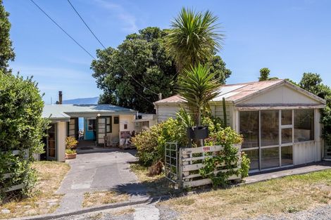 Photo of property in 1598 Cape Palliser Road, Cape Palliser, Featherston, 5772