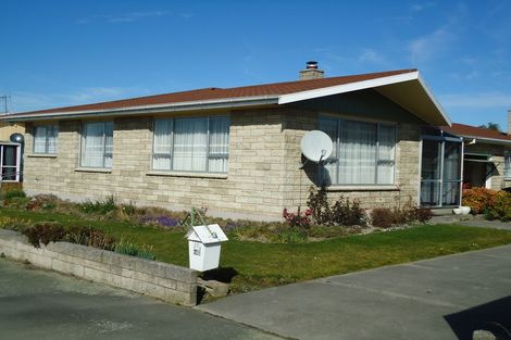 Photo of property in 5a Cameron Street, Waimate, 7924