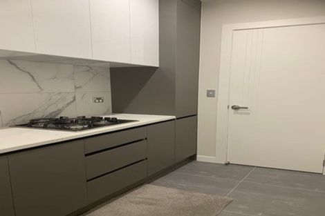 Photo of property in 16 Bushfield Drive, Flat Bush, Auckland, 2019