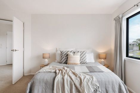 Photo of property in 1 Coppelia Avenue, Omokoroa, 3114