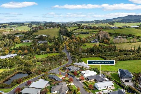 Photo of property in 7 Laly Haddon Place, Matakana, Warkworth, 0985