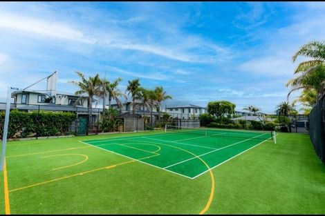 Photo of property in 116/2 Armoy Drive, East Tamaki, Auckland, 2016