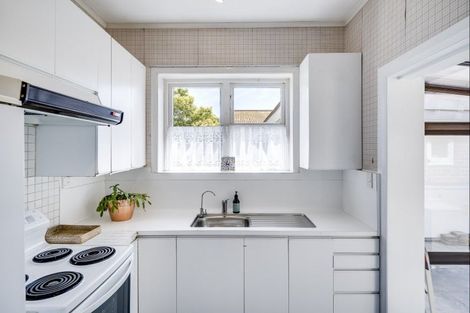 Photo of property in 506a Awatea Street, Akina, Hastings, 4122