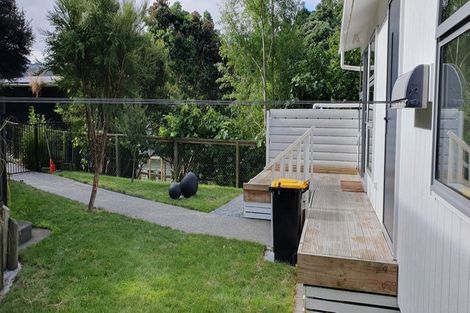 Photo of property in 17 Albert Street, Island Bay, Wellington, 6023