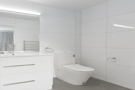 Photo of property in 169c Wallace Road, Mangere Bridge, Auckland, 2022