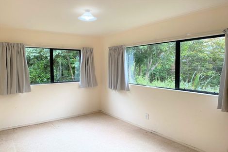 Photo of property in 14 Ellwood Place, Churton Park, Wellington, 6037