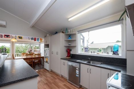 Photo of property in 186 Regan Street, Stratford, 4332