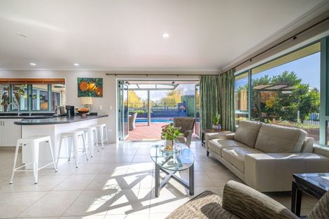 Photo of property in 204 Racecourse Road, Cambridge, 3493