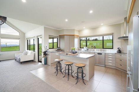 Photo of property in 1521 Dipton Winton Highway, Centre Bush, Winton, 9782