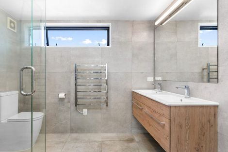Photo of property in 10 Claremont Avenue, Papanui, Christchurch, 8053