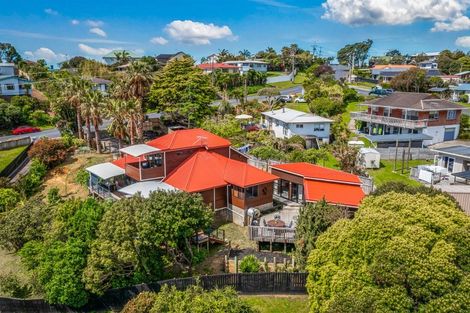 Photo of property in 118 Stanmore Bay Road, Stanmore Bay, Whangaparaoa, 0932