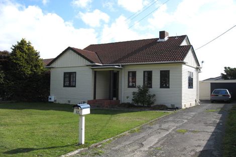 Photo of property in 27 Bell Road, Waiwhetu, Lower Hutt, 5010